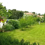 Greenhill * Пула