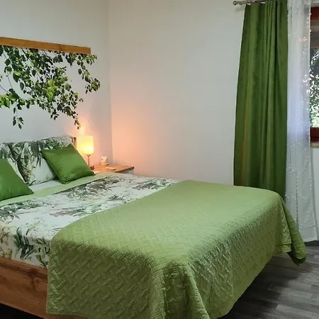 Greenhill Lejlighed *